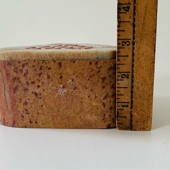 Stone box - Picture 8 of 9